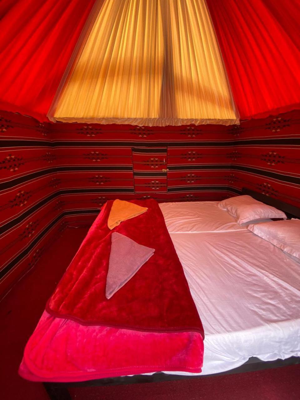 Wadi Rum Bedouin City Camp & Tours Exterior photo