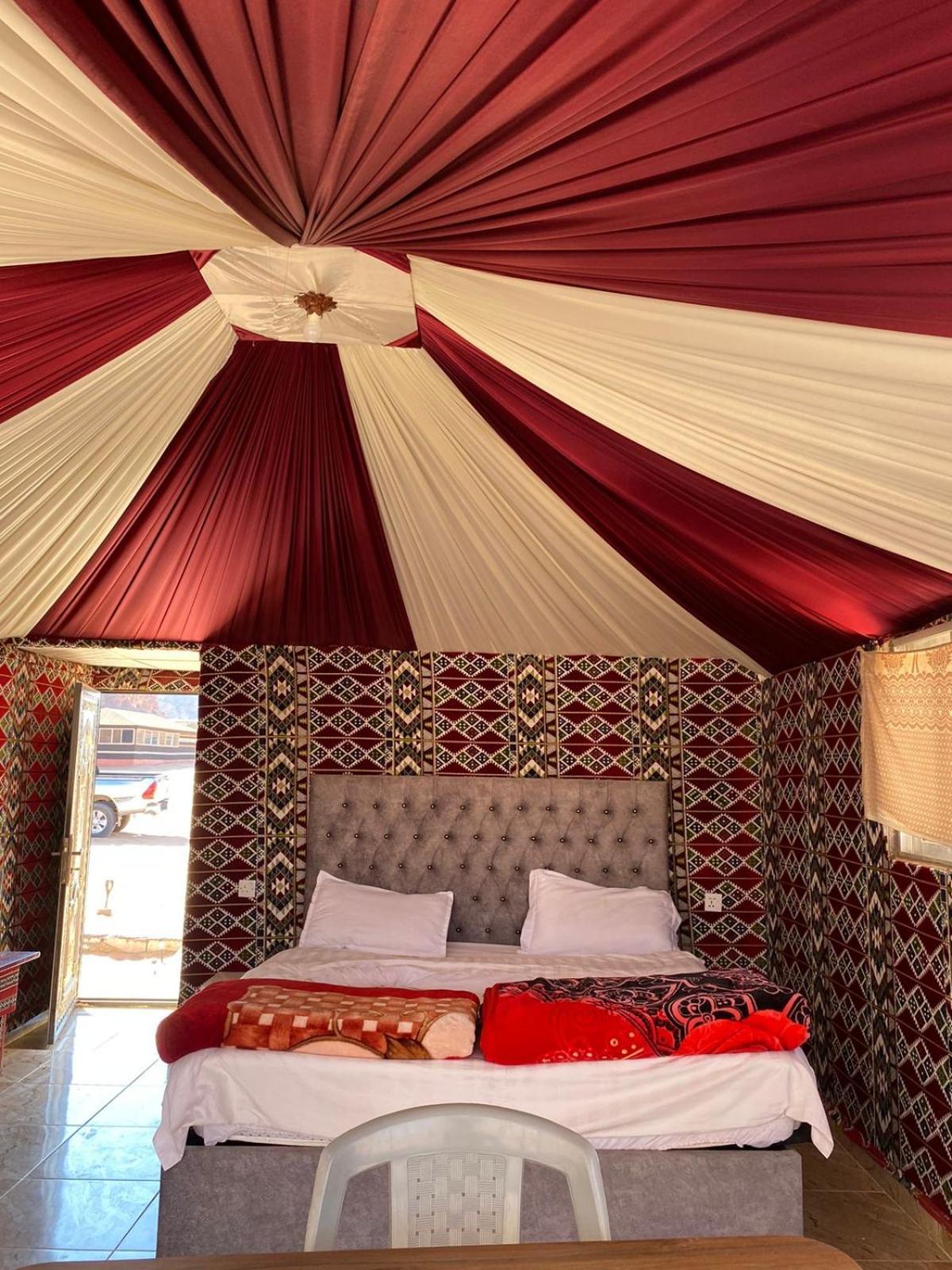 Wadi Rum Bedouin City Camp & Tours Exterior photo